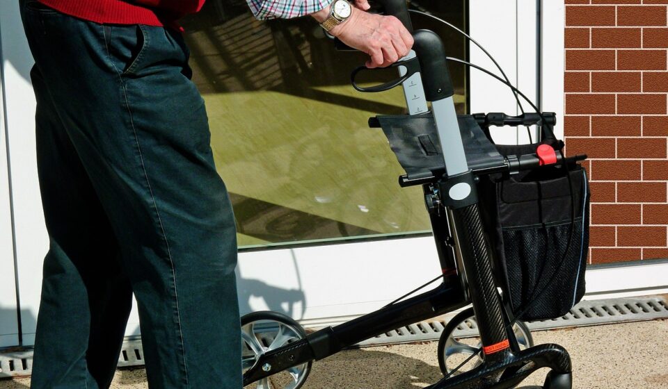 rollator, old, retirement home, retirement, walk, ill, slow, pension, maintenance, care insurance, pensioners, seniors, old people's home, rollator, rollator, rollator, rollator, rollator, retirement home, retirement