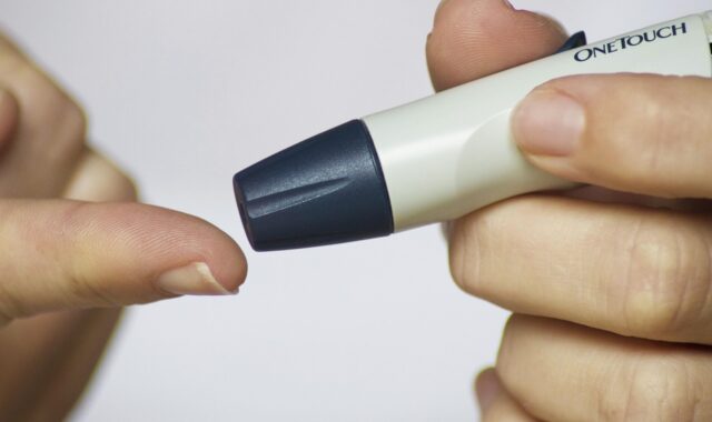 diabetes, finger, glucose, test, medical, medicine, sugar, diabetic, measurement, diabetes, diabetes, diabetes, diabetes, diabetes