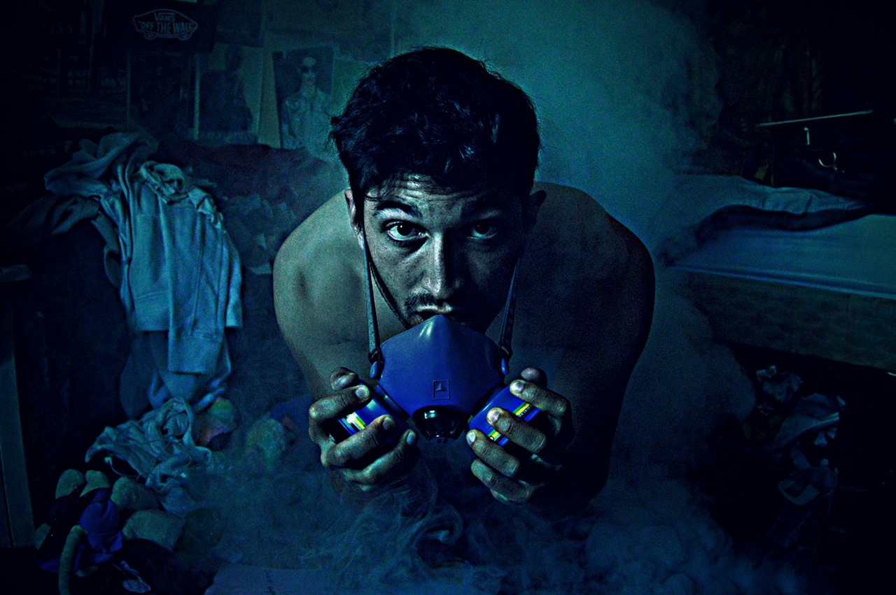 man, mask, gas, smoke, toxic, oxygen, mystery, health, oxygen, oxygen, oxygen, oxygen, oxygen
