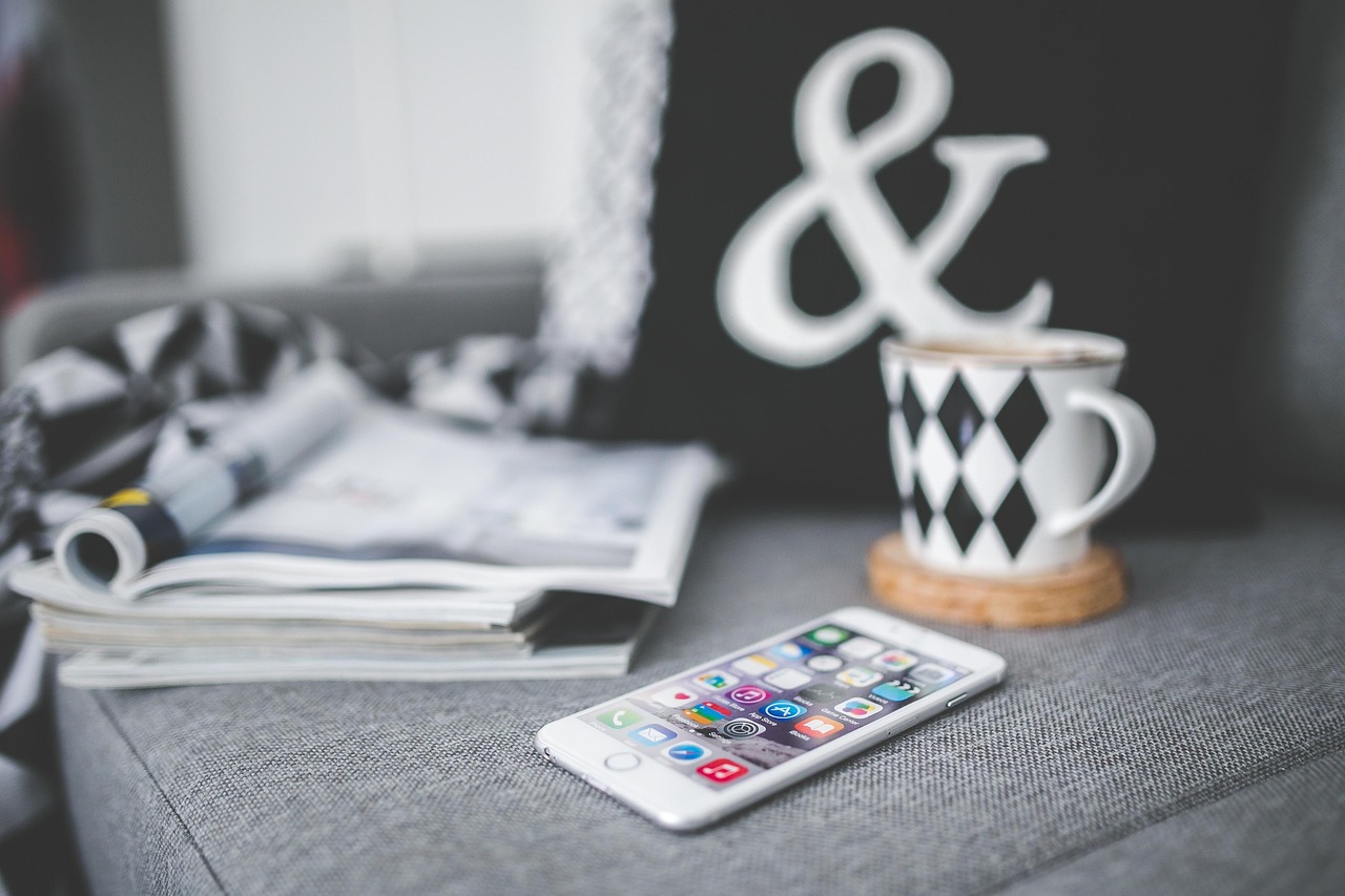 mobile, coffee cup, tech, technology, white, iphone, iphone 6, iphone 6 plus, apple, touchscreen, phone, device, work, rest, couch, cup, coffee, home, home decor, decor, interior, screen, screentouch, magazine, magazines, gray home, gray technology, gray coffee, gray work, gray phone, gray apple, gray mobile, gray tech, gray smartphone, gray telephone, gray iphone, gray interior, gray cup, gray couch