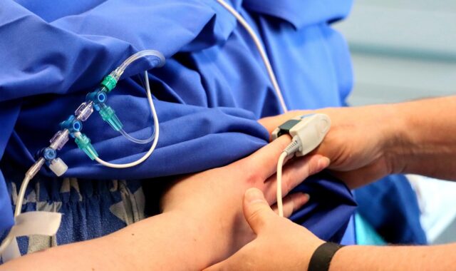 medicine, anesthesia, oxygen saturation, finger clip, anesthetist, control, oxygen, anesthesia, anesthesia, anesthesia, anesthesia, anesthesia, oxygen