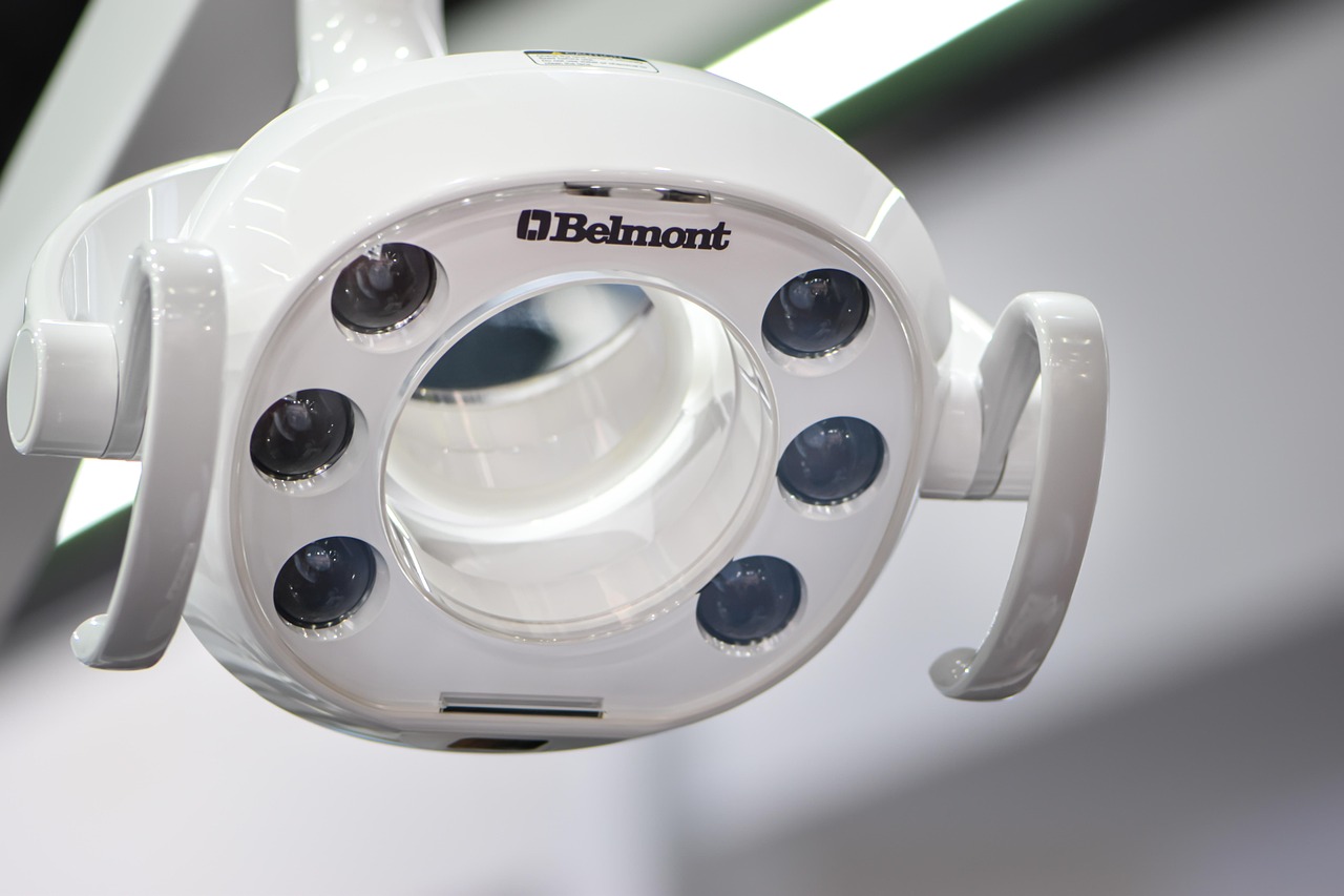 dental chair, dental office, dental light, dentistry, dentist, clinic, dental clinic, oral healthcare, dental equipment, white medical, dental care, dental surgery, dental chair, dental chair, dental chair, dental office, dental office, dentistry, dentist, dental clinic, dental clinic, dental clinic, dental clinic, dental clinic, dental equipment, dental equipment, dental care, dental surgery