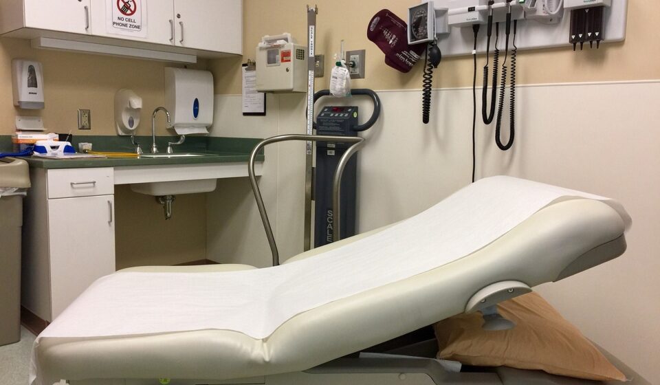 doctors office, doctor, office, healthcare, examination, medical, patient, bed, table, brown office, brown medical, brown doctors, brown bed, brown healthcare, doctors office, doctors office, doctors office, doctors office, doctors office