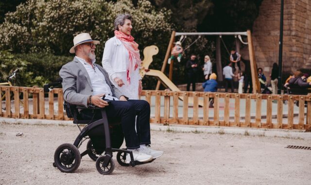 man, rollator, walker, support, aid, device, disability, disabled, fashion, health, healthcare, injured, medical, mobility, modern, rehabilitation, rollz, walking, wheelchair, wheels, couple, elderly