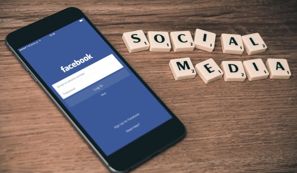 social media, facebook, smartphone, iphone, mobile, media, web, internet, social network, social networking, multimedia, social media, social media, social media, facebook, facebook, facebook, facebook, facebook
