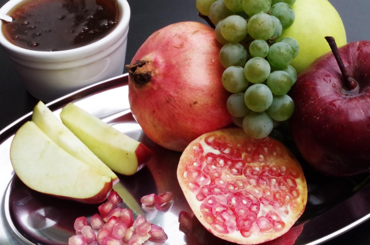 new year, israeli, apple, pomegranate, med, holiday, israeli, israeli, pomegranate, pomegranate, pomegranate, pomegranate, pomegranate, med, med, med, med
